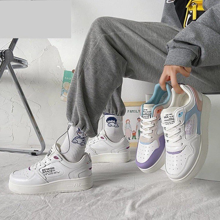 Sepatu sneakers putih import korea wanita casual terbaru sepatu cewek dewasa main kekinian putih