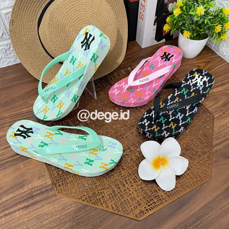 sandal jepit wedges jelly wanita / sandal jepit tebal wanita