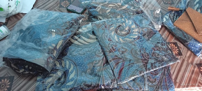 Maura Couple - Sania Ruffle Batik Couple Ori Ndoro Jowi Garansi Termurah Shopee - Batik Modern Solo