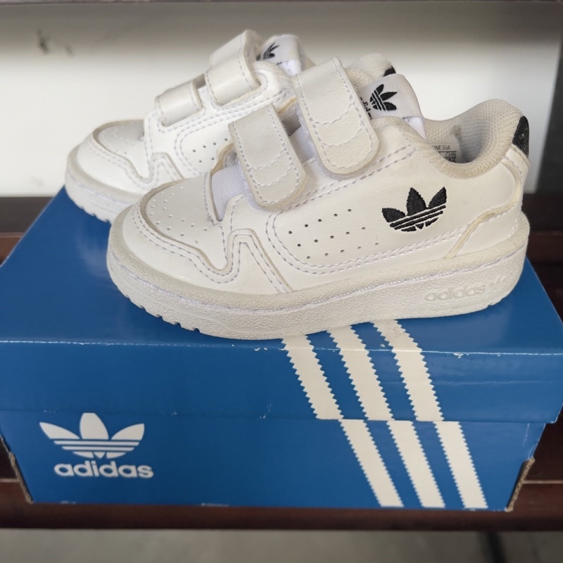 SEPATU BAYI ADIDAS ORIGINAL 100%, PRELOVED SEPATU ADIDAS BAYI