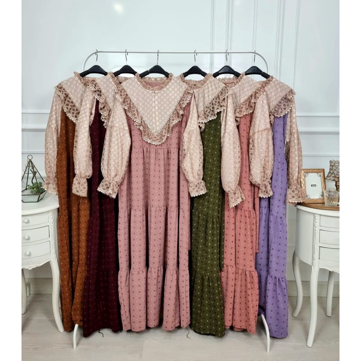 Gamis rubi dot kerah rufle priginal by meijiwang