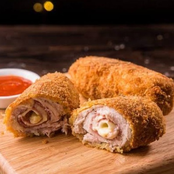 

frozen premium chicken cordon bleu roll isi 10pcs