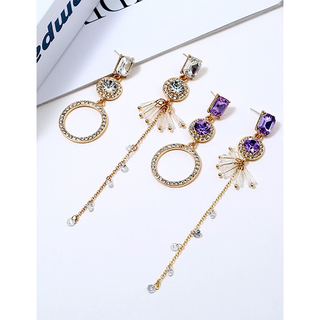 LRC Anting Tusuk Fashion White Asymmetrical Tassel Earrings F33202