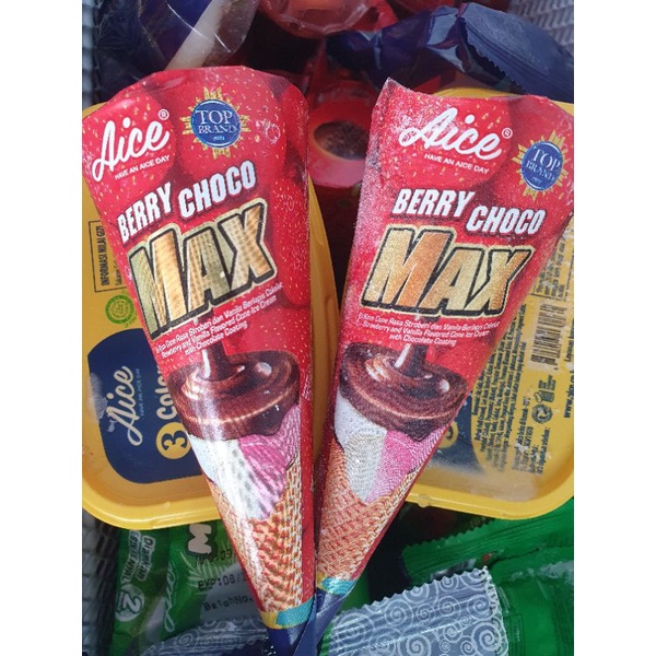 Berry Choco Cone Aice Es Krim New Item