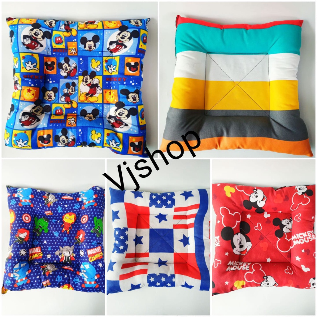 Bantal Kucing/Kasur kucing Motif lucu