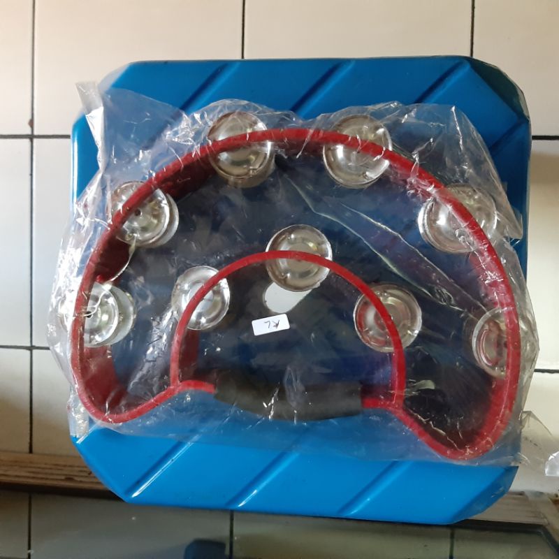 tamborin / alat musik tambourine / kecrekan