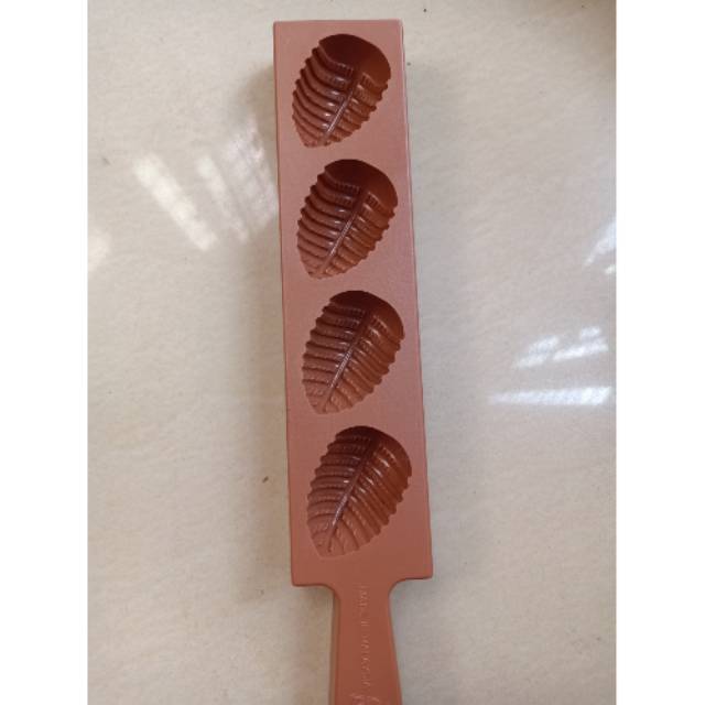 Cetakan nastar bentuk daun .made in malaysia ready stock