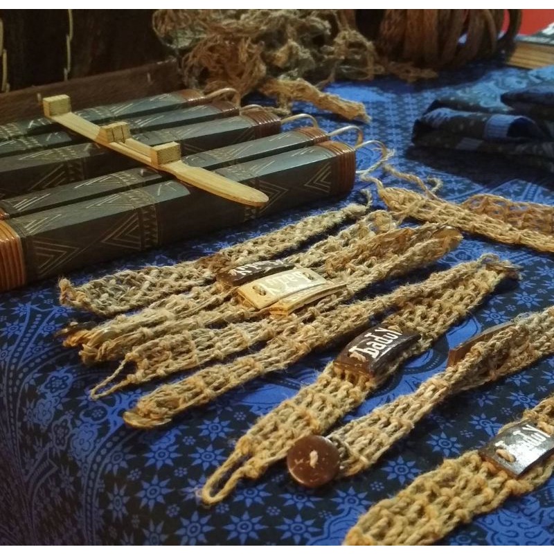 Gelang Teureup Khas Baduy