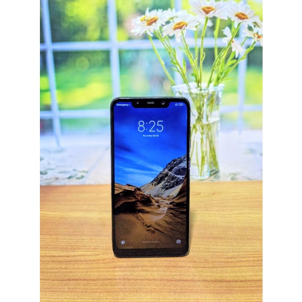 Xiaomi Poco Pocophone F1 Ram 6gb Ex Resmi Indonesia