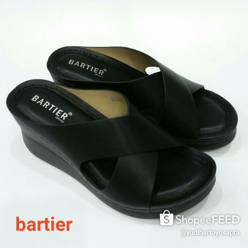 sandal bartier wanita wedges