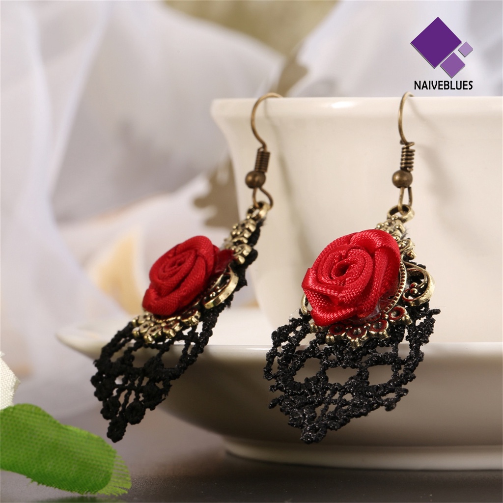 1 Pasang Anting Kait Gantung Wanita Desain Renda Hollow Warna Merah Untuk Hadiah