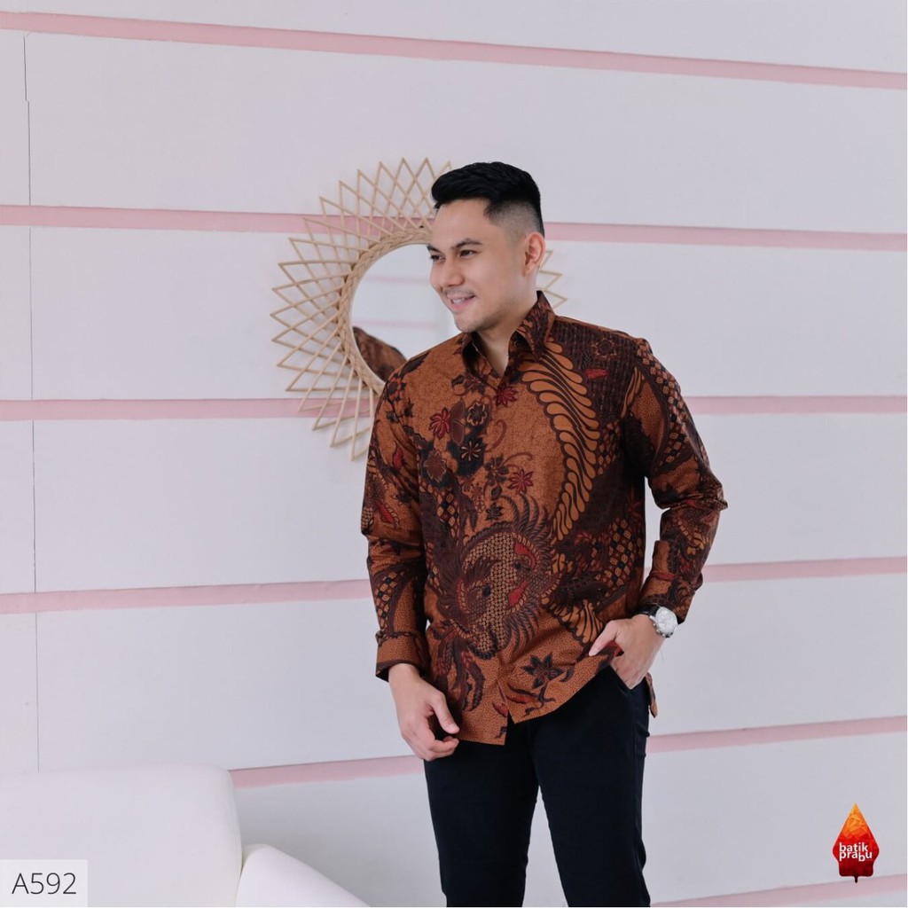 Kemeja Batik Prabu Bahan Katun Baturaden Reguler Fit A592