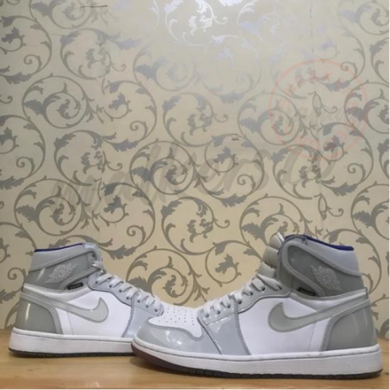 •NIKE AIR JORDAN 1 RETRO HIGH ZOOM WHITE RACER BLUE•