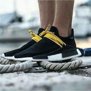 pharrell x nmd human race white