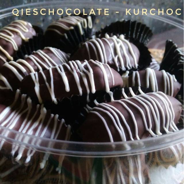 

Kurma Cokelat (KurChoc)