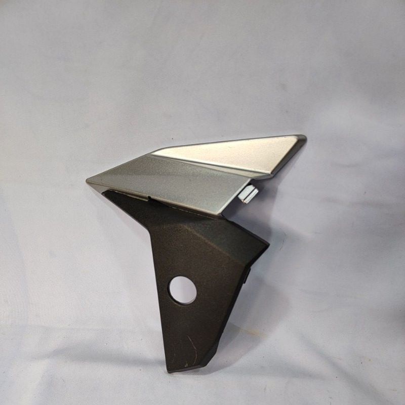 cover footstep belakang kiri Supra x125 fi k41 original