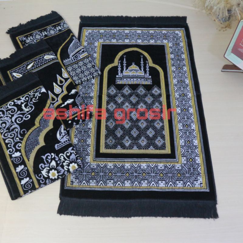 Sajadah Turkey Bulu kabir Premium Spiegel multi colour ukuran 110 x 70 cm