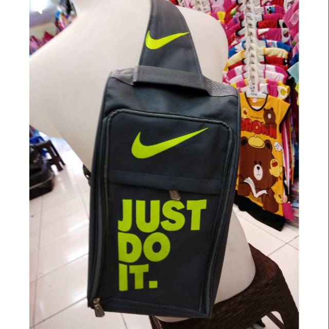 Tas sepatu NIKE