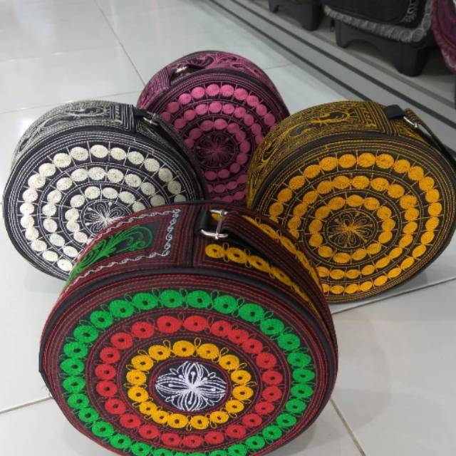 Tas Cewek Motif Kerawang Gayo / Tas Selempang Cewek / Tas Rotan Kain Khas Aceh Ukuran Besar