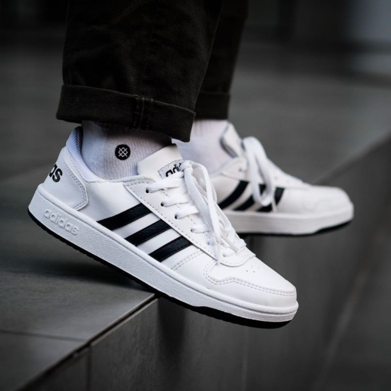 adidas hoops 2.0 low white