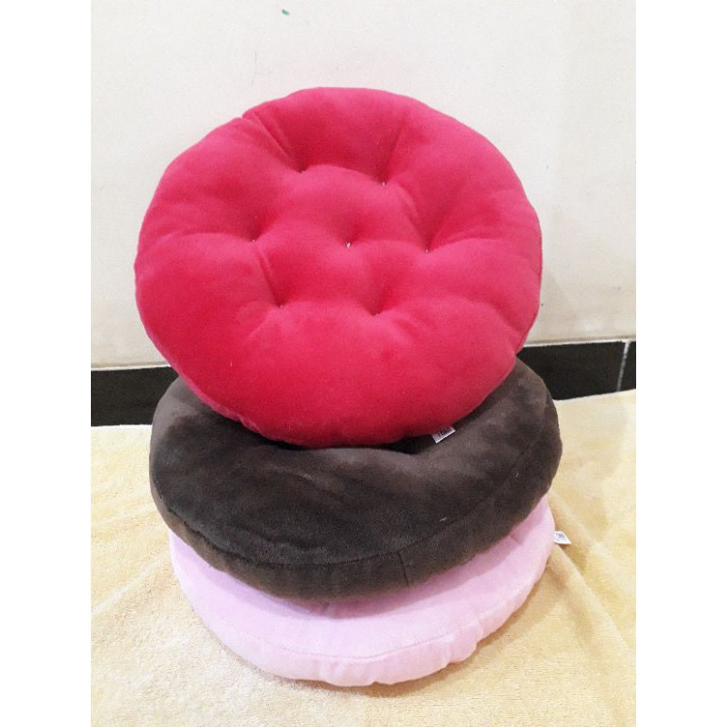 BANTAL DUDUK BULAT      &quot;VELBOA BULAT&quot;  pola DM 40