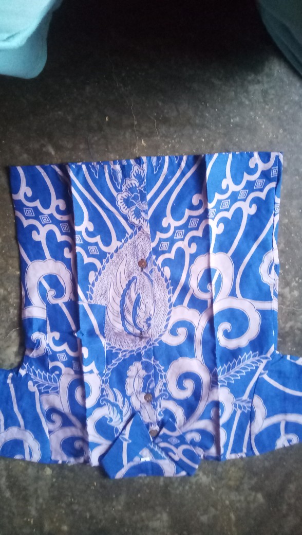 Kemeja Batik Anak / Batik Solo Anak Lengan Pendek. Bahan Katun, 1 S/d 5 Tahun.