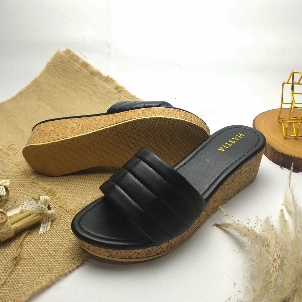 SANDAL WANITA WEDGES HEELS 5 CM - LUNA