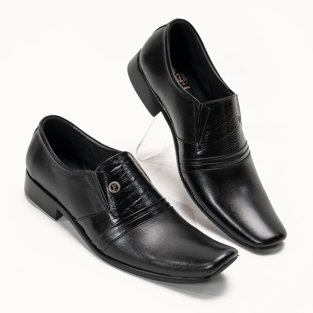 Sepatu Pantofel Pria Formal Kulit Asli Hand Made Model Slip On 073HT Outsole Rubber Anti Slip
