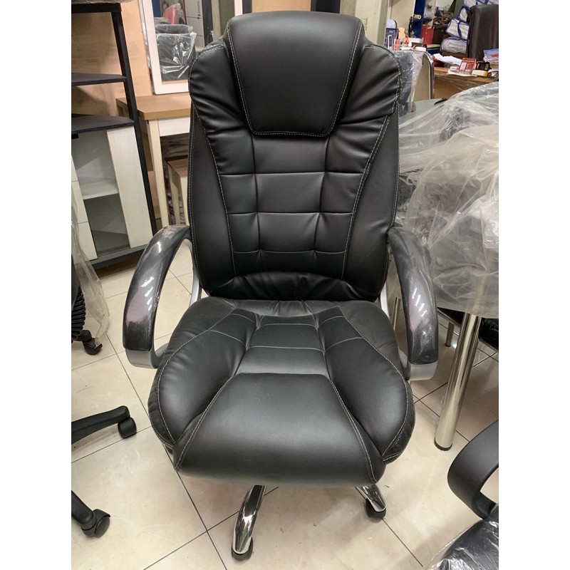 Kursi Kantor Hidrolis (RAKUDA) Warna Oscar Hitam