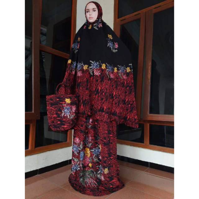 Mukena batik hitam batik cap
