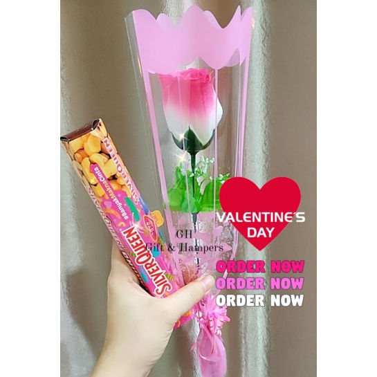 

Coklat Valentine SilverQueen ChunkyBar 95gr + Bunga + KartuUcapan Valentin