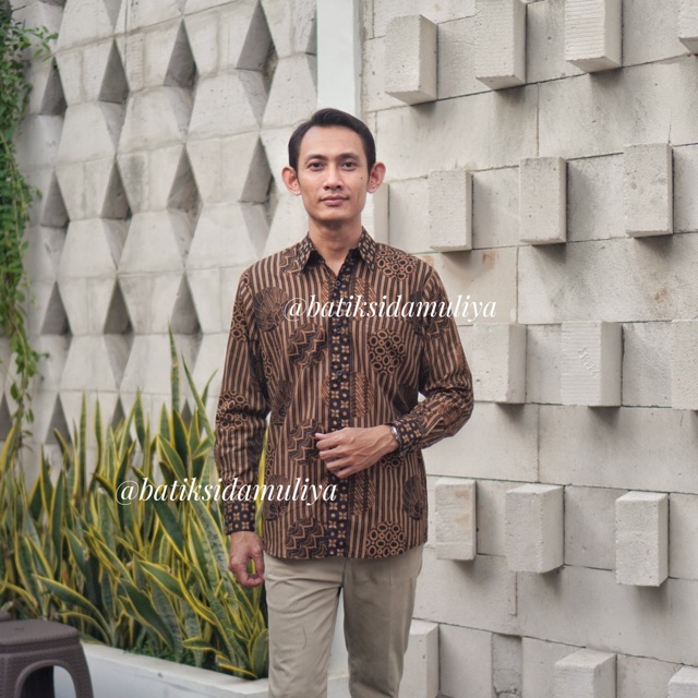 Sidamuliya Batik Kemeja Pria Silmfit Amritaya Premium Lengan Panjang