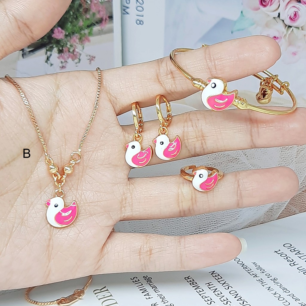 Set Perhiasan Anak Pink Kalung Anting Gelang Cincin - BS001