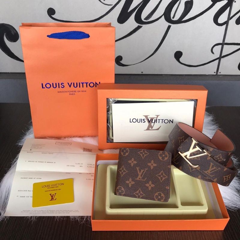 LOUIS VUITTON BELT AND WALLET ORIGINAL WITH BOX AND PAPERBAG