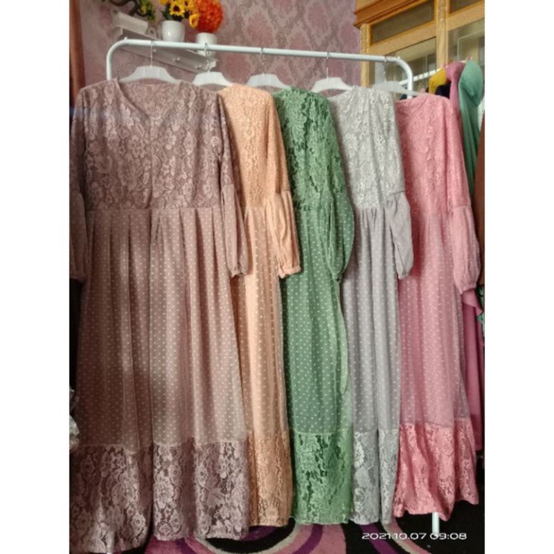 Gamis Brokat Pink Tiledot
