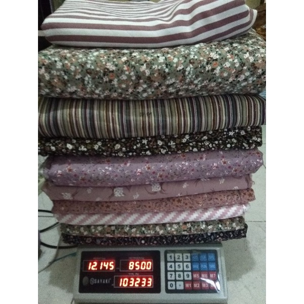 Kain Shakila Motif Kiloan