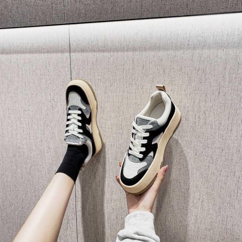 Sepatu Sneakers Wanita Sepatu Cewek Sepatu Import Model Terbaru Pola Abstrak Kece Women Fashion Shoes