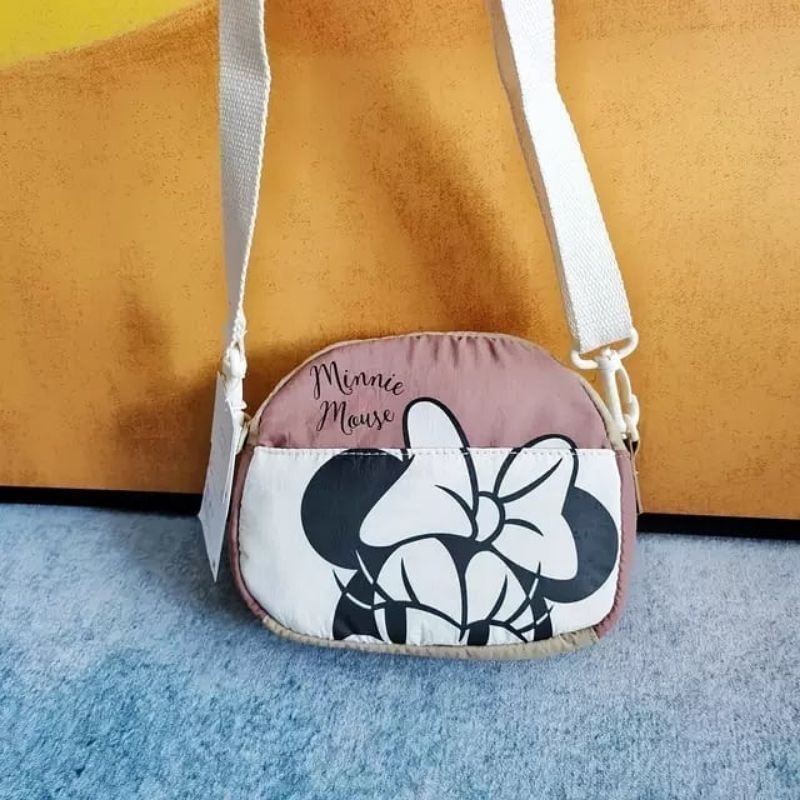 4.4 SALE | ZR MINNIE MOUSE ©DISNEY CROSSBODY BAG