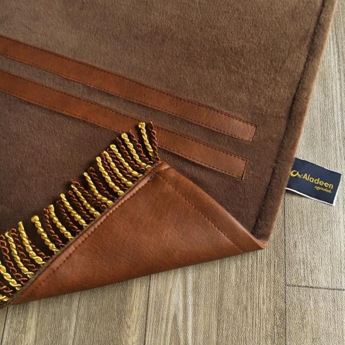 Sajadah Aladeen Bulu Velboa Premium & Kulit Oscar Anti Slip Original
