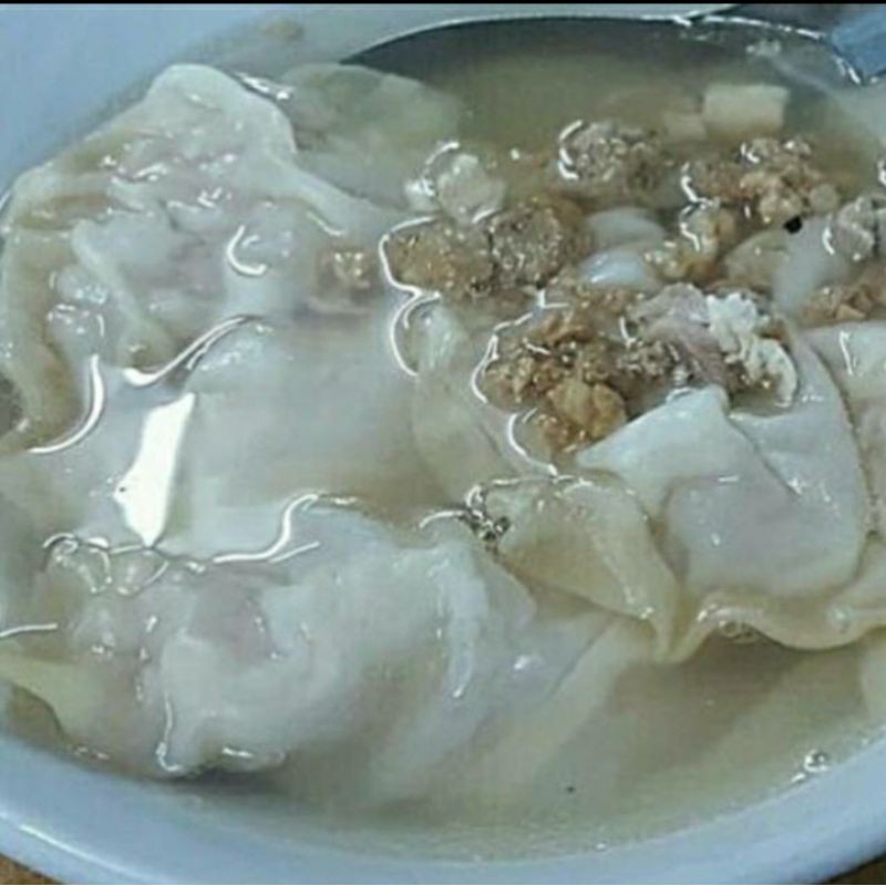 

SWEKIAU KUAH 1 PORSI ISI 10 PCS