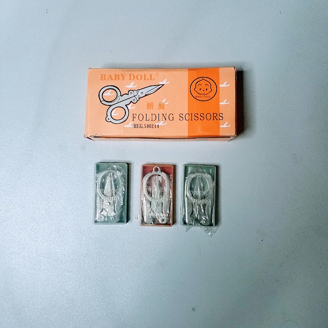 

Gunting Kecil Lipat (Gunting)