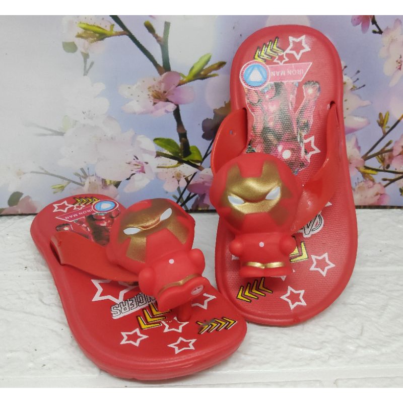 SANDAL ANAK IMPORT 24-29 Dengan motif iron man bisa bunyi nyit nyit