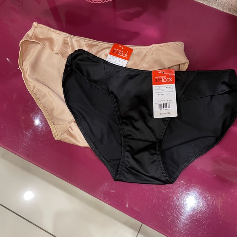 Wacoal Sexy look Panty Modern max IP 5789 R1 / Celana dalam