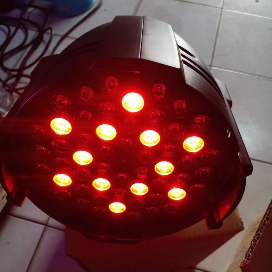 LED Parled RGBW 54x3watt