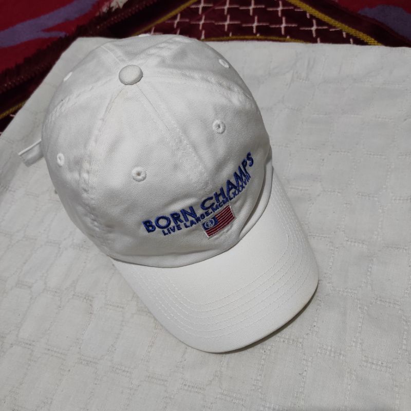 Topi Cap BORN CHAMPS