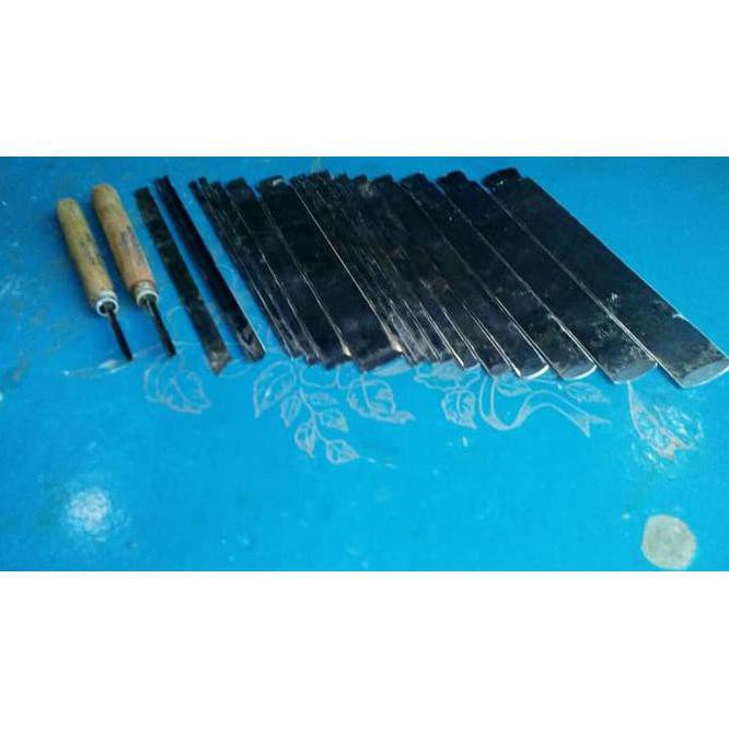 alat cukup ekonomis ukir kayu lengkap