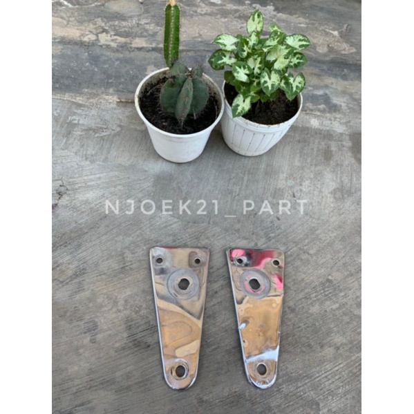 Breket Kupingan Lampu Depan Honda Tiger Tilas Tilam Megapro Lama Ori