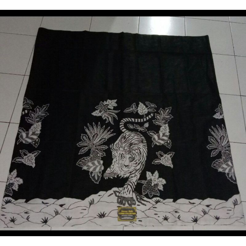 Sarung Dewasa Motif macan Putih