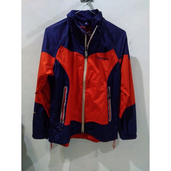 Jaket ternua