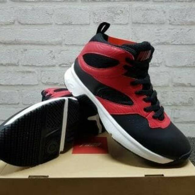 Sepatu Basket PIERO COMMANDER Original